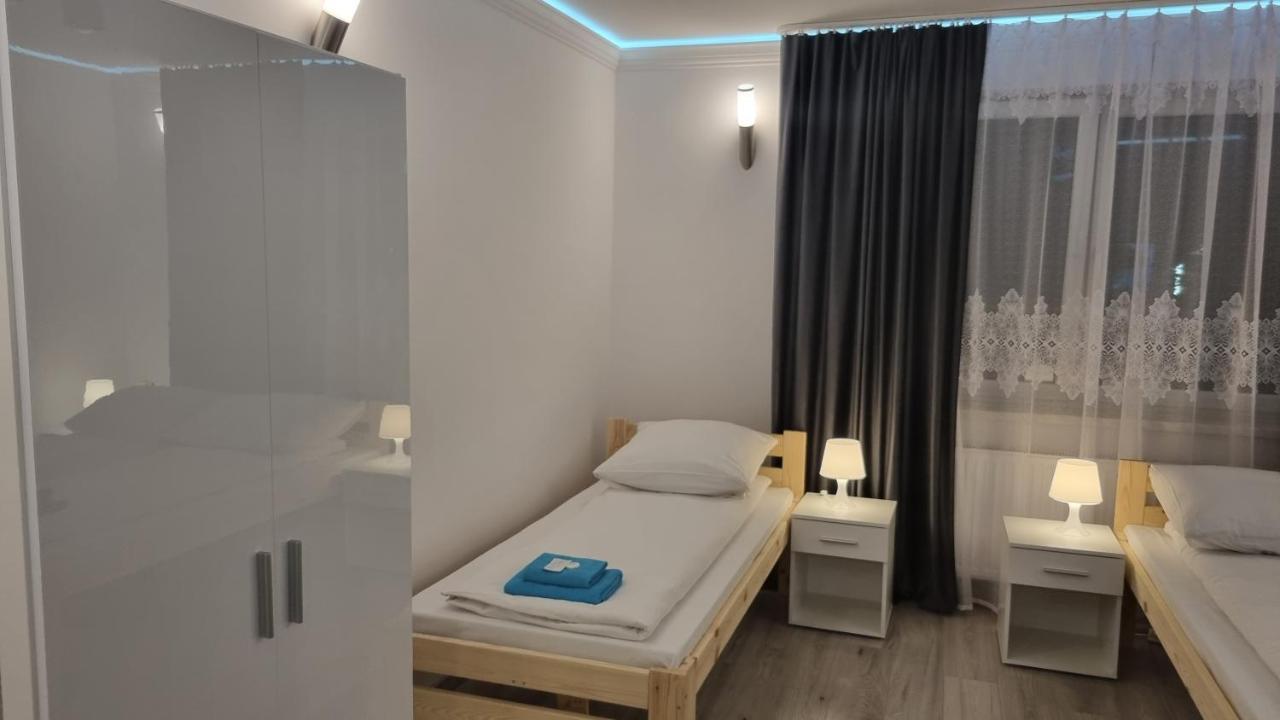 Etna 3 Dom Z Parkingiem Rzeszow Morgowa Appartement Buitenkant foto